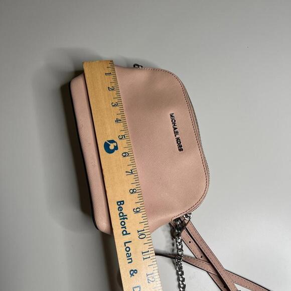 Michael Kors Cindy Large Dome Crossbody Bag Ballet Pink Saffiano Leather - Picture 2 of 8